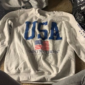 sweat shirt